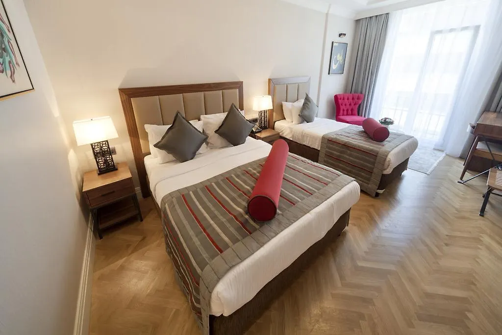 ****  Golden Age Hotel Taksim Estambul Turquía