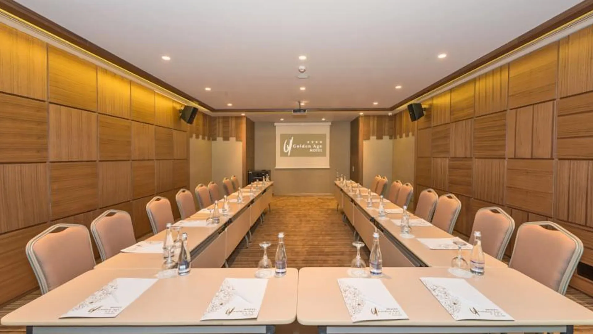 Golden Age Hotel&Spa Istanboel